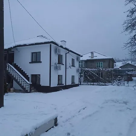 Guest house къща ралица Chakalarovo