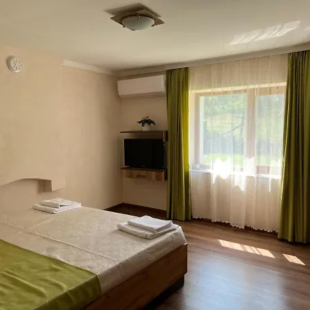 къща ралица Guest house