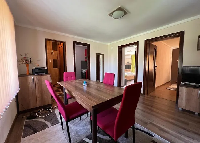 къща ралица Guest house Chakalarovo