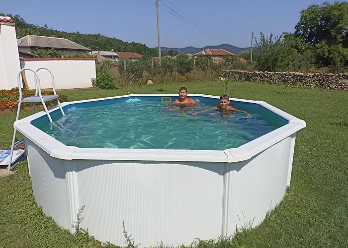 Guest house къща ралица Chakalarovo